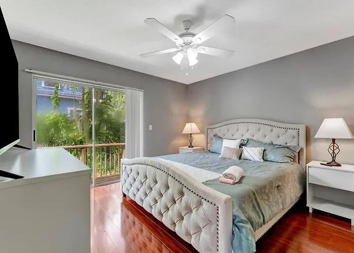 10Min To Downtown 3Bd 2 Fullbath