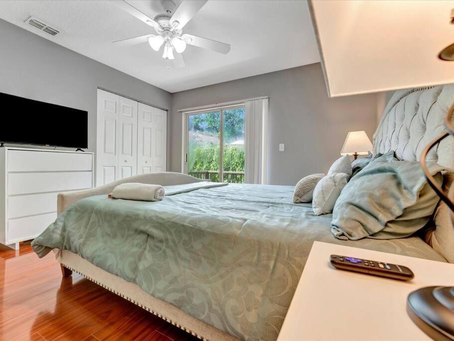 10min To Downtown 3bd 2 Fullbath Tampa